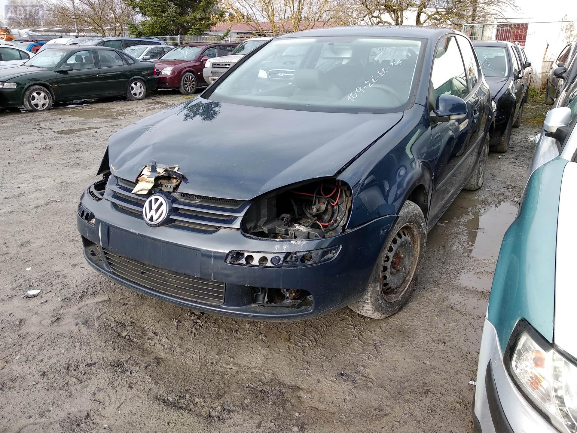 Разборка автомобиля Фольксваген Гольф 5 P2084, сняты запчасти с Volkswagen  Golf-5